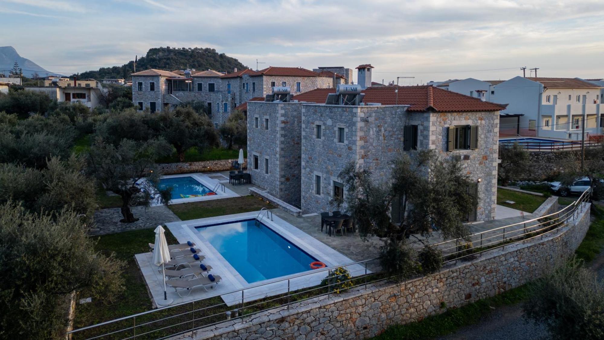 Torri Di Pietra Villa Stoupa Ngoại thất bức ảnh