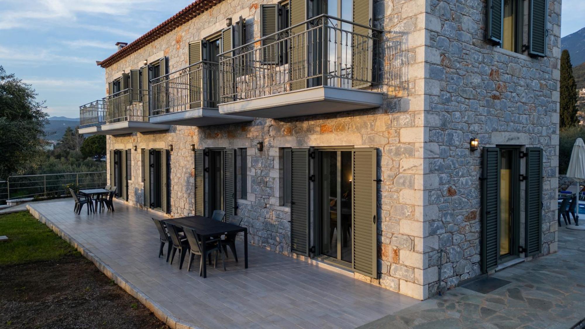 Torri Di Pietra Villa Stoupa Ngoại thất bức ảnh