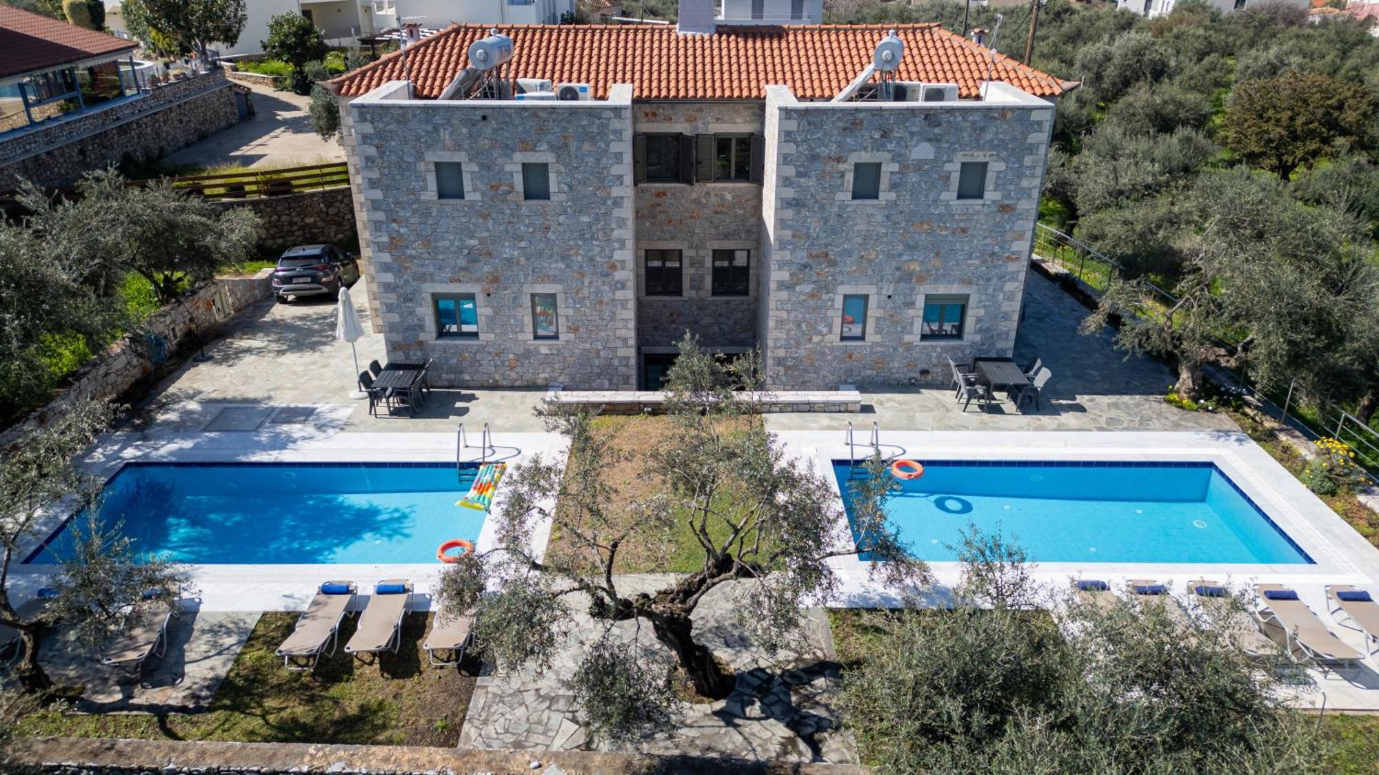 Torri Di Pietra Villa Stoupa Ngoại thất bức ảnh