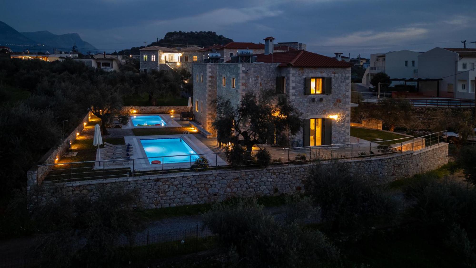 Torri Di Pietra Villa Stoupa Ngoại thất bức ảnh